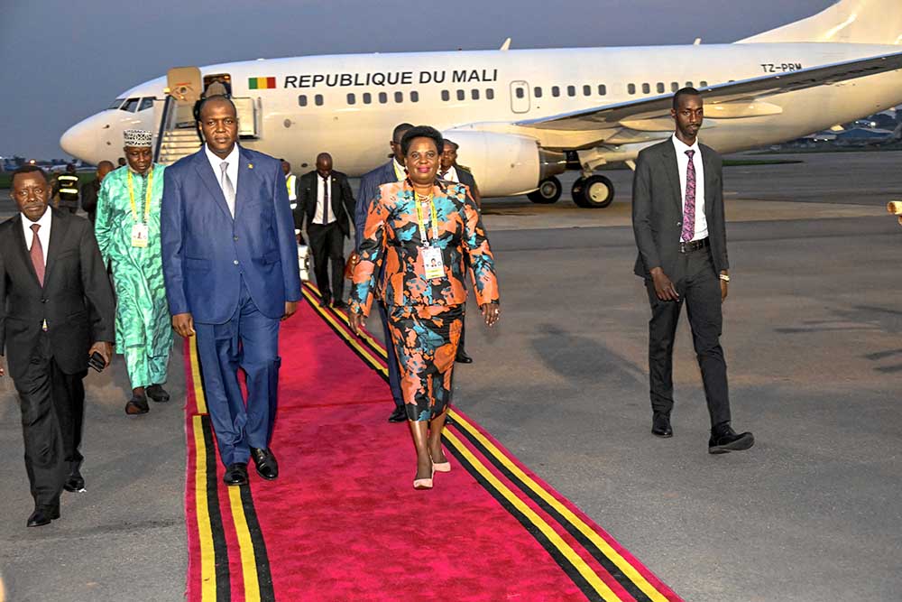 Special Reports More Heads Of State Arrive For Nam Summit
