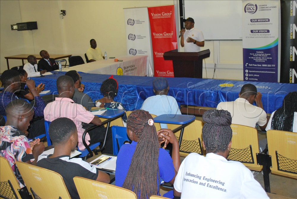 Robert Owagonza, the principal banking officer bank of Uganda speaking to students.