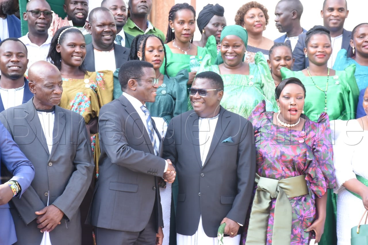 Mayiga nga yeebaza Mao okujja e Bulange