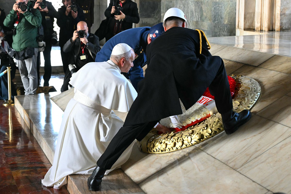 Pope Leo XIV visits the Ataturk Mausoleum (An?tkabir) in Ankara during a six-day visit to Turkey and Lebanon, on November 27, 2025. 