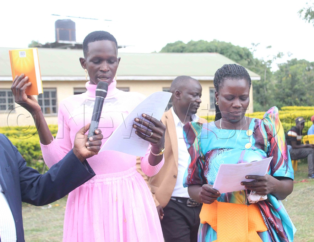 Marthat Adongo, the LC3 vice chairperson for Anyara subcounty in Kalaki district while taking oath during their swearing in. (Photo by Michael Onyinge)