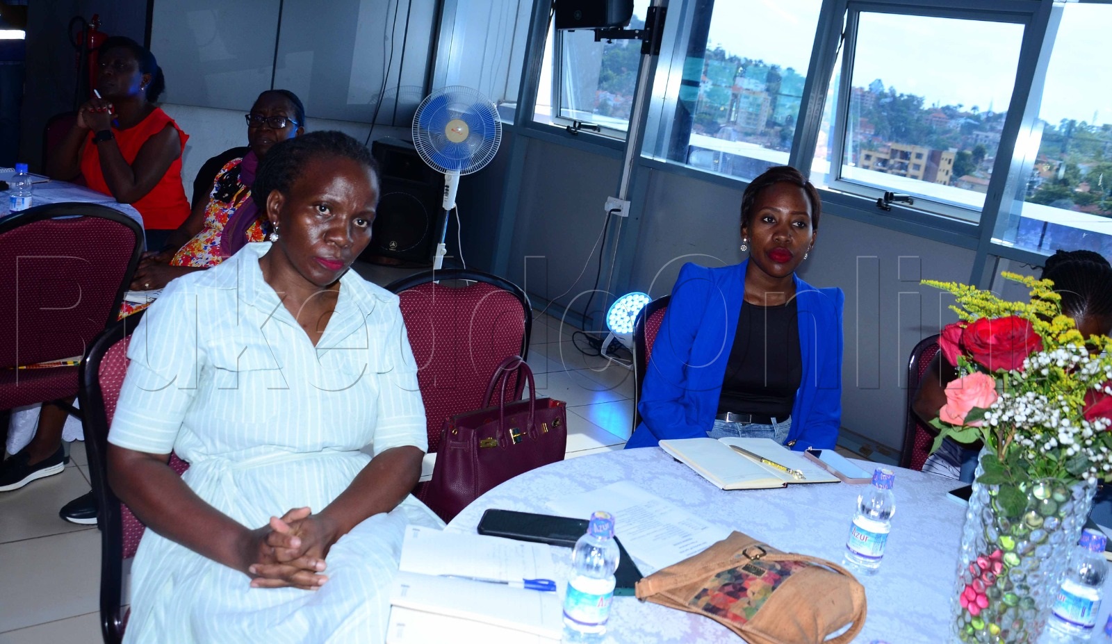 Abamu ku bakulira abakozesa mu lukungaana