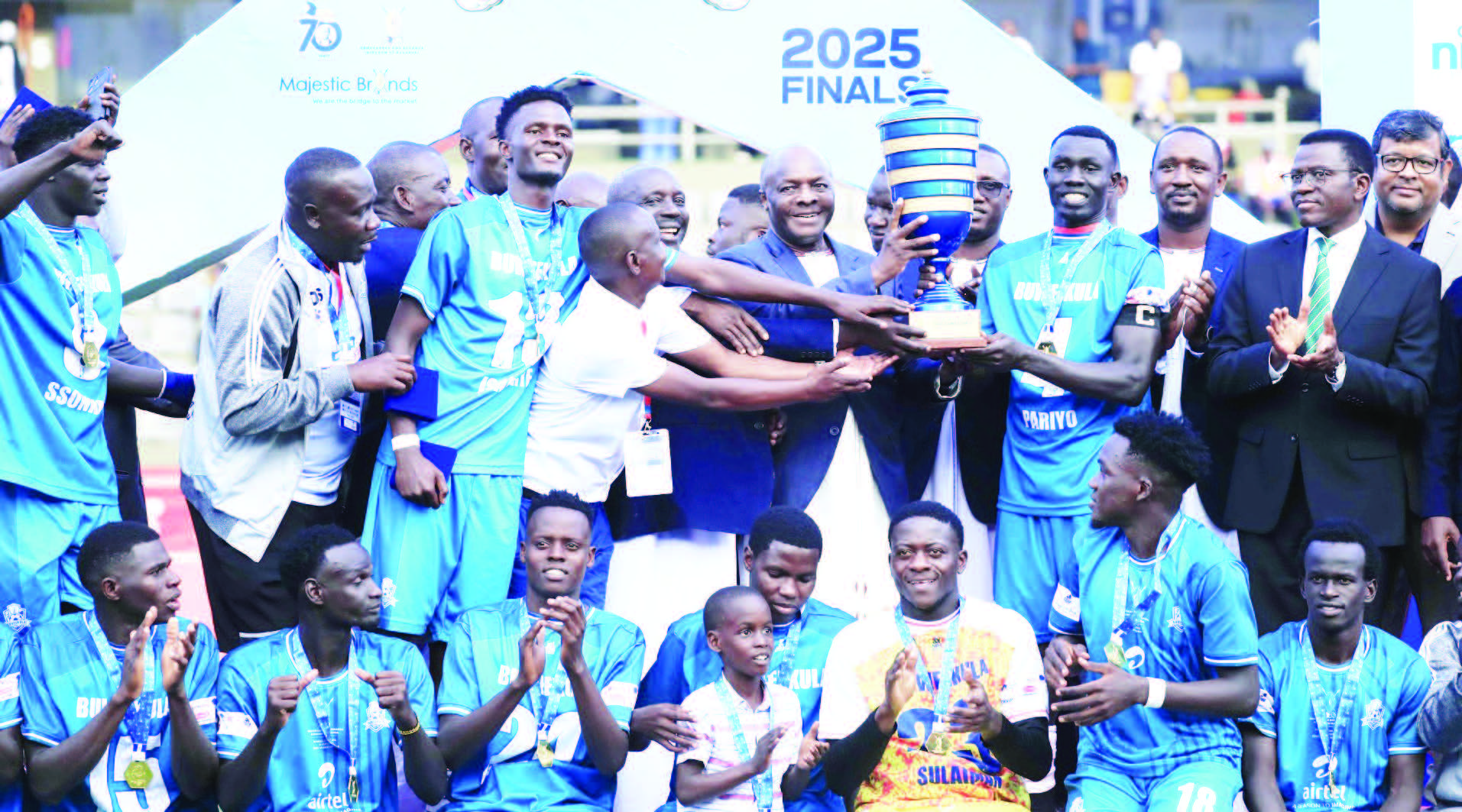 Kabaka Ng'akawasa Aba Buweekulu Ekikopo E Nakivubo