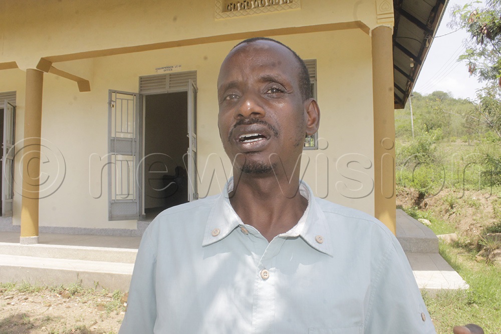 Wilson Asiimwe, the Lake Katwe LC3 chairperson said there is a need to introduce marine Police equiped with speed boats on every landing site to curb illegal fishing activities. (Photo by Samuel Amanyire)