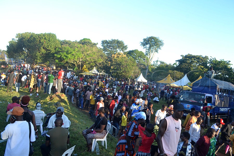Some of the fans at the Ponsiano Lwakataka Fundraising Sprint. Photo by Gerald Kikulwe