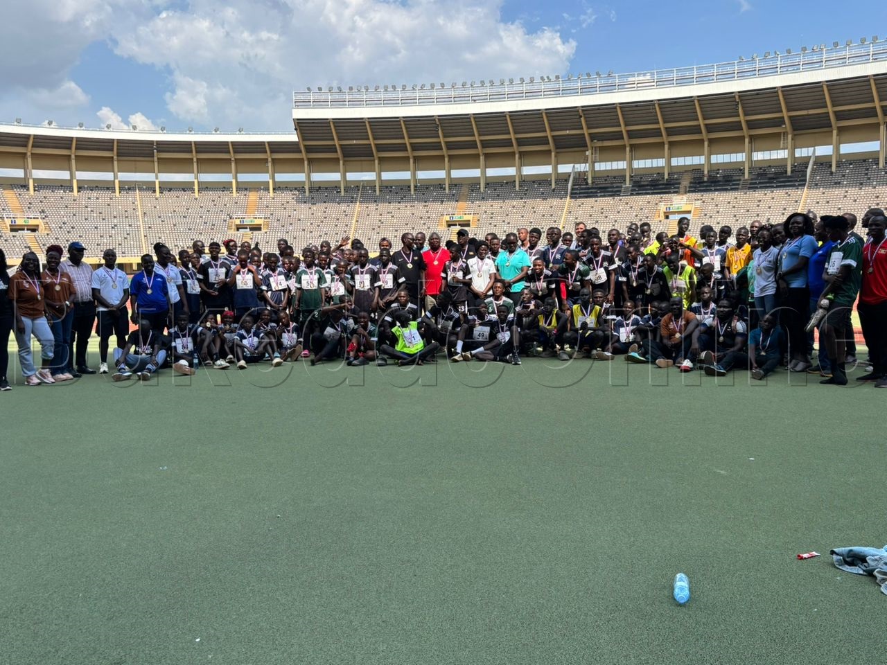 Bannabyamizanyo nga bali mu kifaananyi ekyawamu