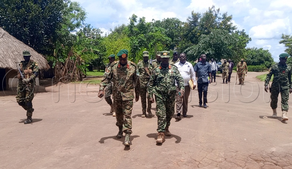 Despite the tensions, Busizoori urged residents to focus on agriculture and praised the condition of crops in the area. He also called on the community to report any UPDF officers who compromise their duties. (Credit: Christopher Nyeko)