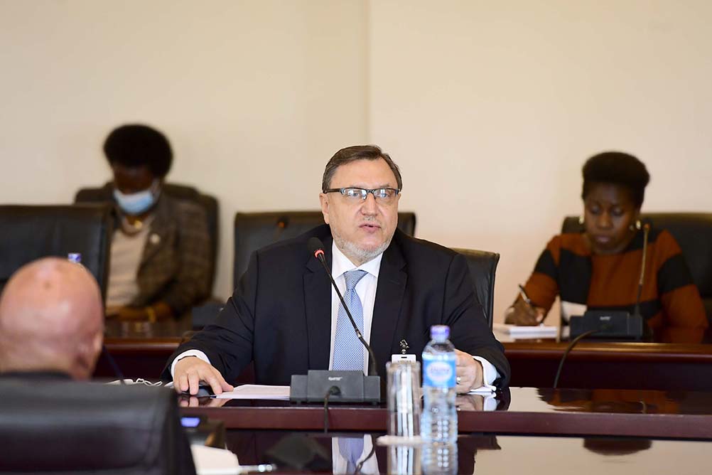 Entumwa ya Ukraine omu Uganda H.e Andrii Pravednyk...Photo by PPU