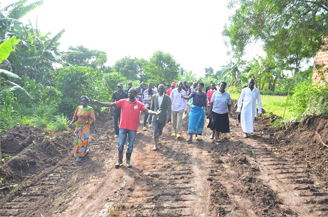 Amakubo agagambibwa nti  Nakato yagala mu bibanja