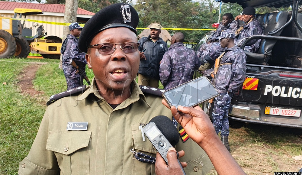 Rwenzori East regional police spokesperson Elly Maate, speaking to journalists after the foiled attack. (Photo by Samuel Amanyire)