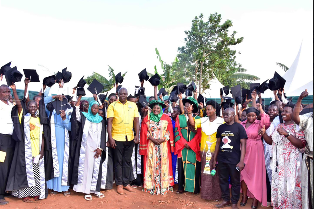 Hadijah Namyalo ng'ali n'abatikkiddwa