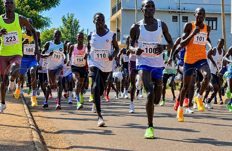 Male athletes taking part in 5km