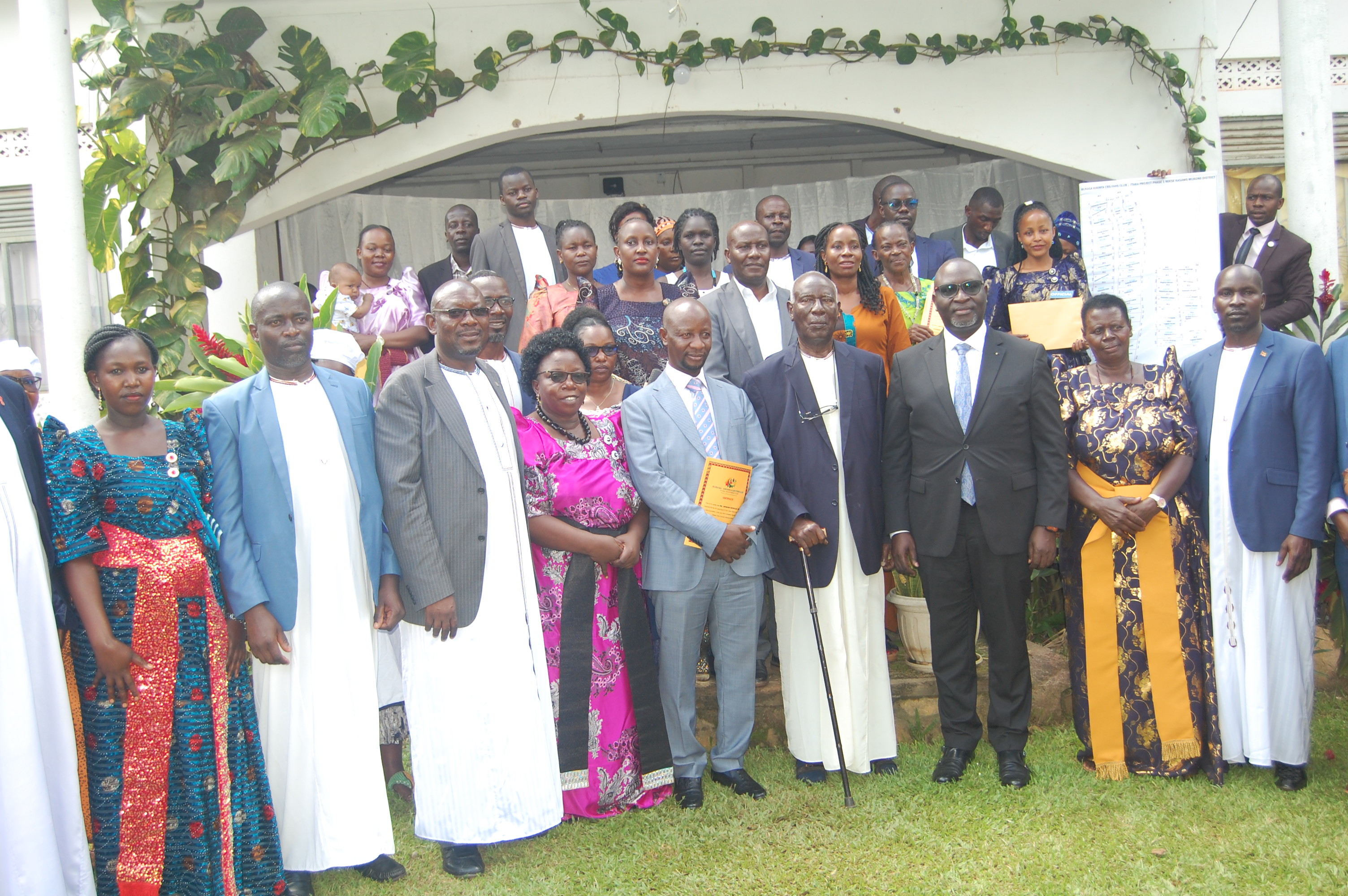 Ow'ekitiibwa Wagwa Nsibirwa Mu Kooti Nempale Ebiddugavu, Ng'aliraanye Omuykadde Erukaana Sseggane, Addiriddwa Ibrahim Ssemujju Nganda Omubaka Wa Kira, Omuwanvu Emabega Mu Gomasi Ye Betty Ethel Naluyima Omubaka W