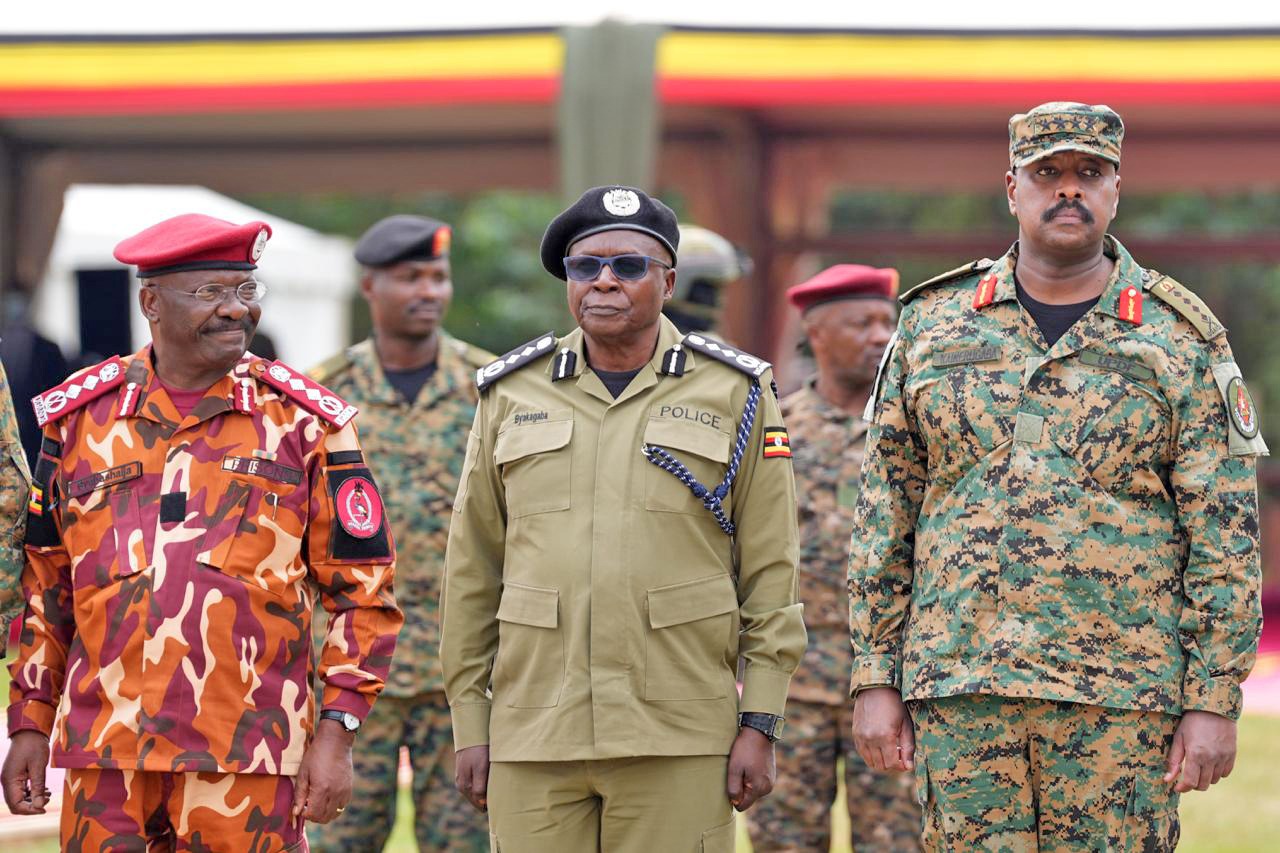 UPDF yaraganisa okushagika n'okugumizamu nibaheereza President Museveni...(PPU Photo)