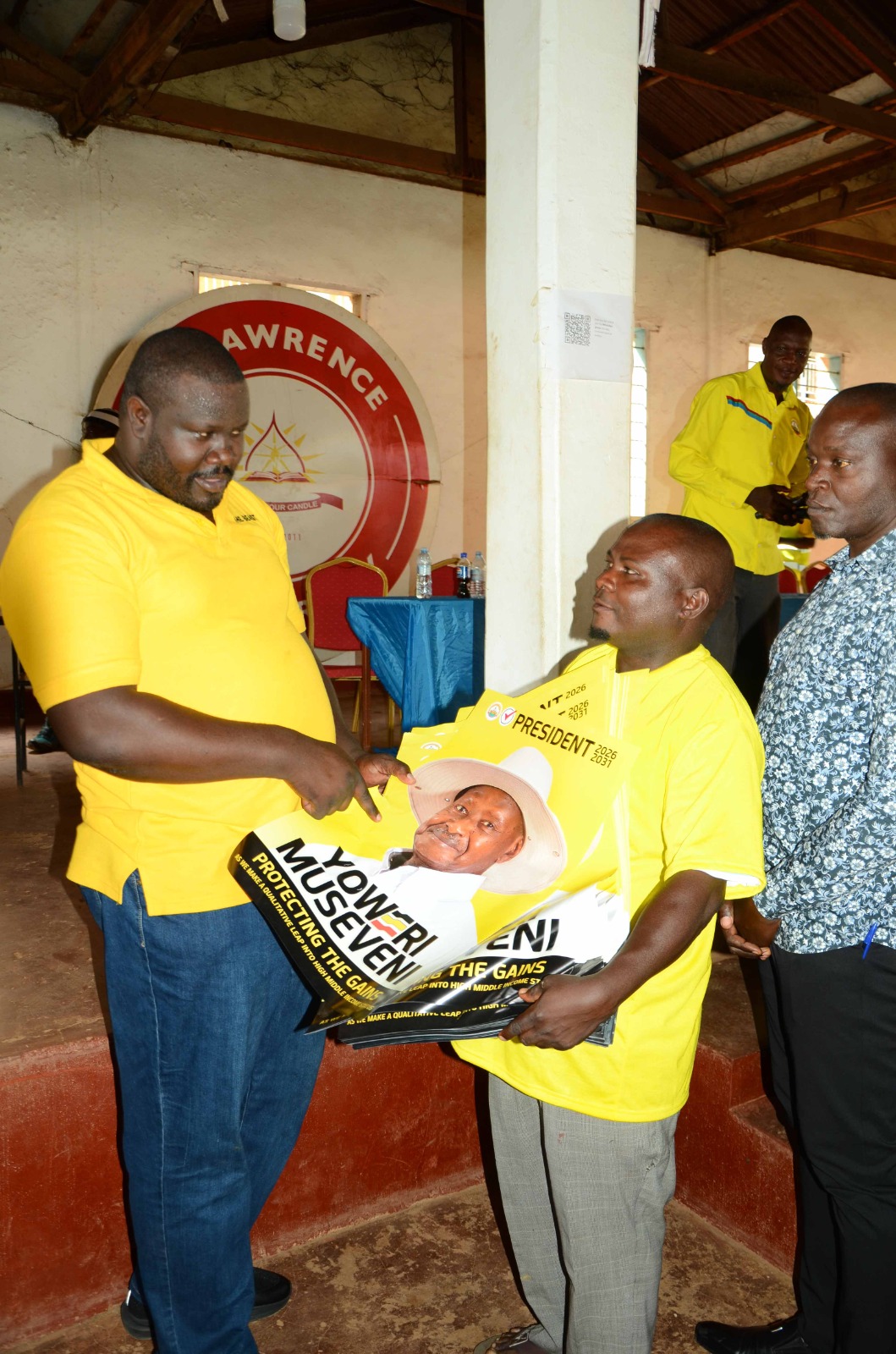 Majembere ng'awaayo ebipande bwa Pulezidenti Museveni