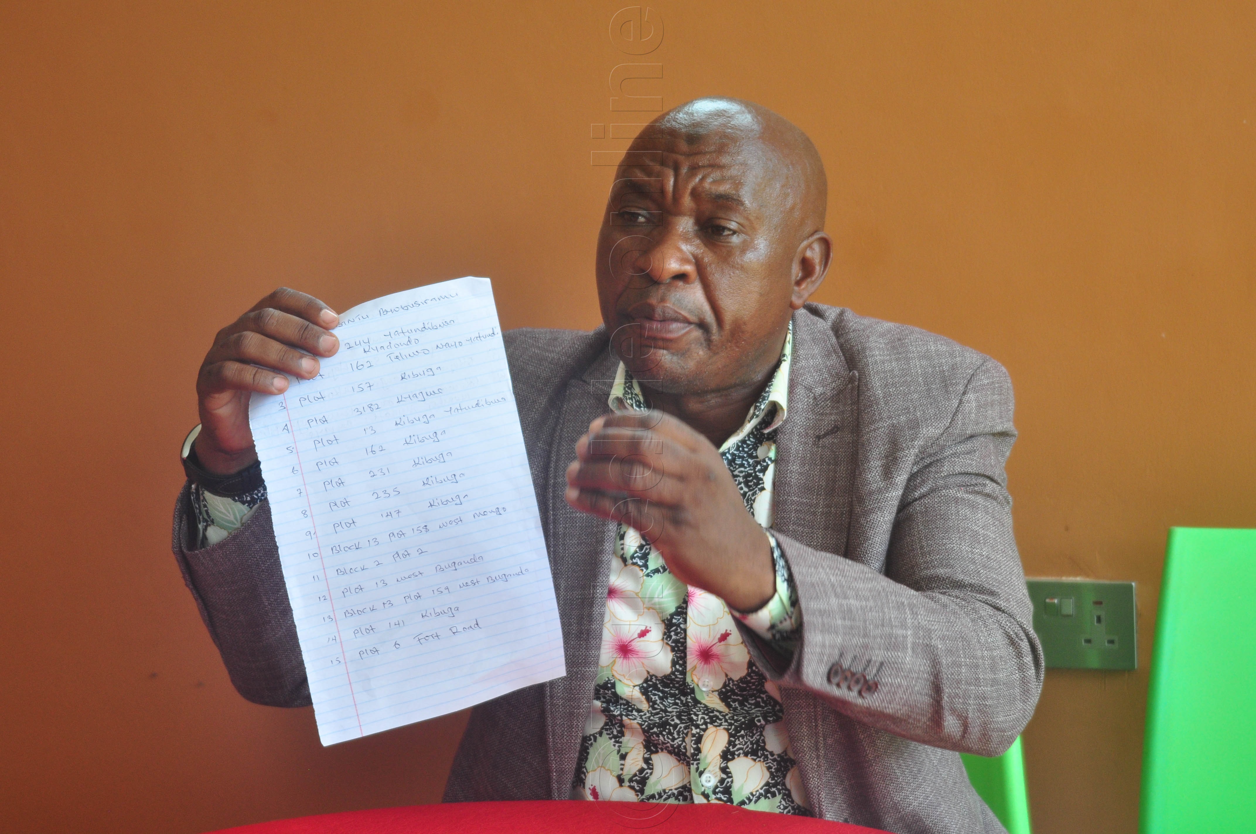 Hajji Kiyimba Ng'alaga Olukalala Lw'emmaali Y'obusiraamu  Ezze Etundibwa