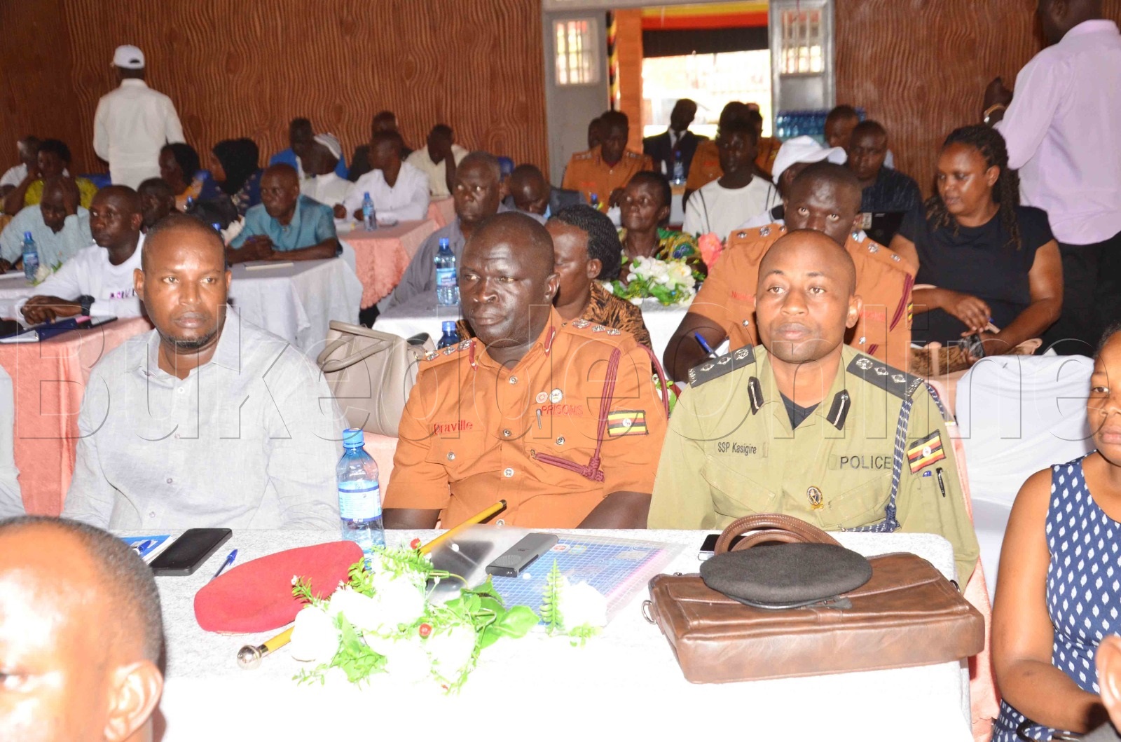 Abamu kubetabye munsisinkano