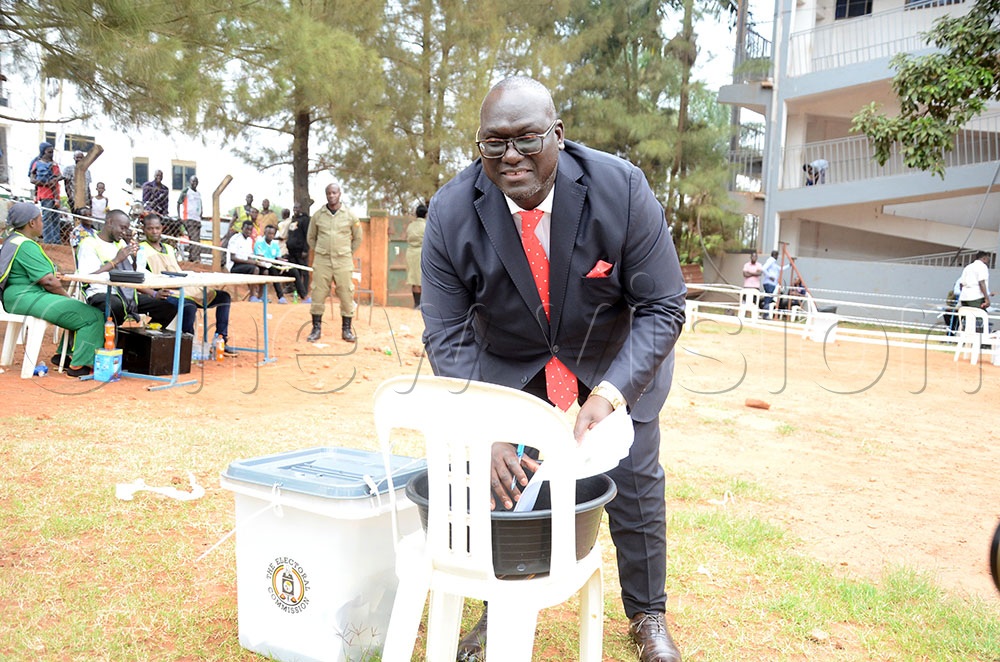 Rubaga division Mayoral seat aspirant and incumbent Zacchy Mberaze Mawula casting his ballot during the municipality, city division chairpersons and councillors elections. This was at Kampala University polling centre, Mutundwe Kampala, on January 27, 2026. (Credit: Lawrence Mulondo)