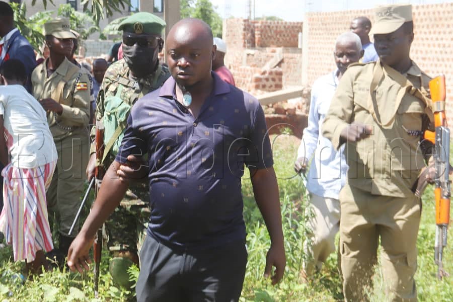 Omu ku bakwatiddwa kubiragiro bya RDC