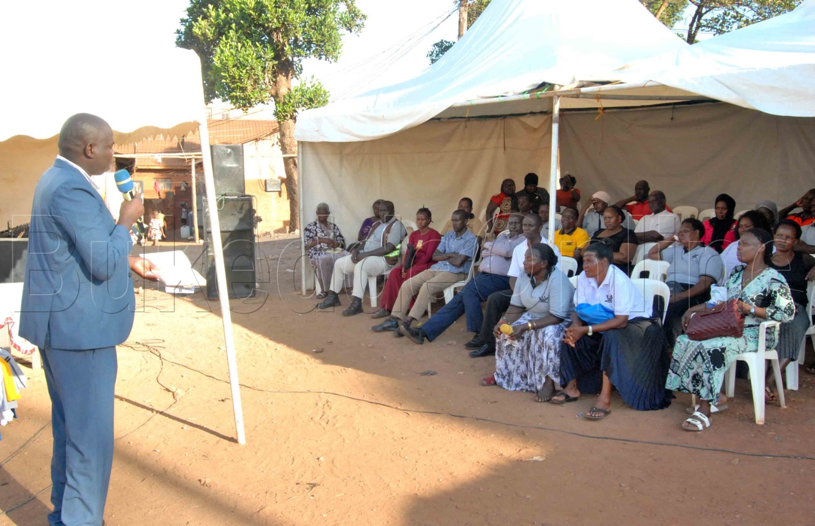 Ssentebe wa Mutungo Zooni III, Srarnley Ssengendo nga ayogera