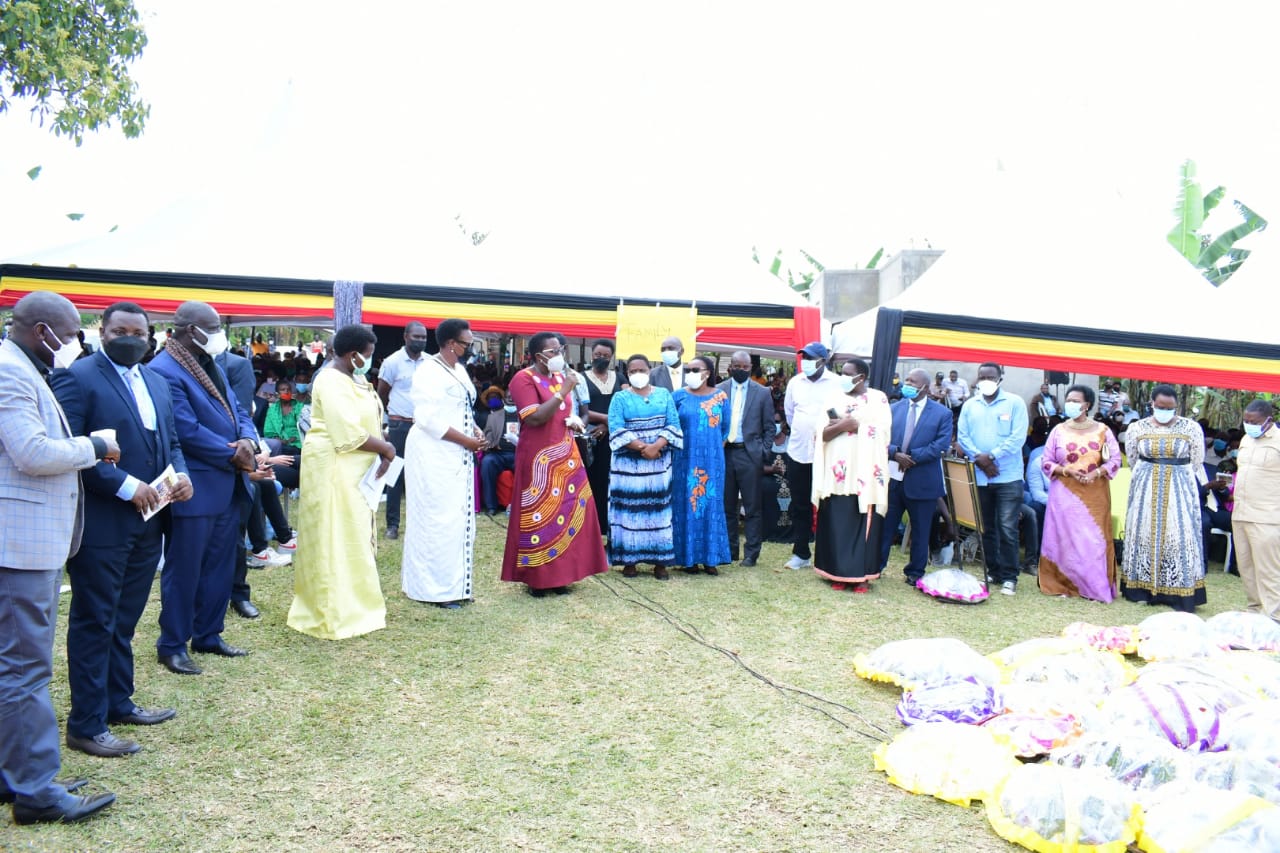 MPs and other mourners