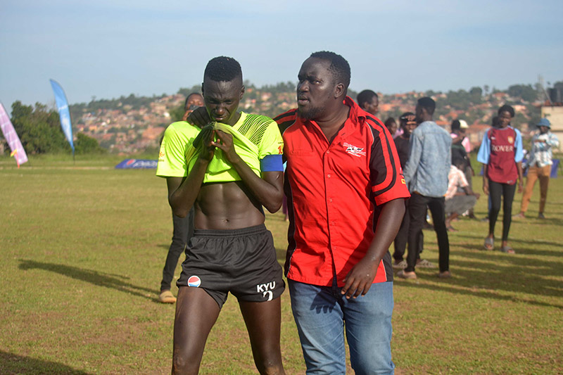 Oluka kapiteeni wa Kyambogo ng'amaziga gamuyitamu.