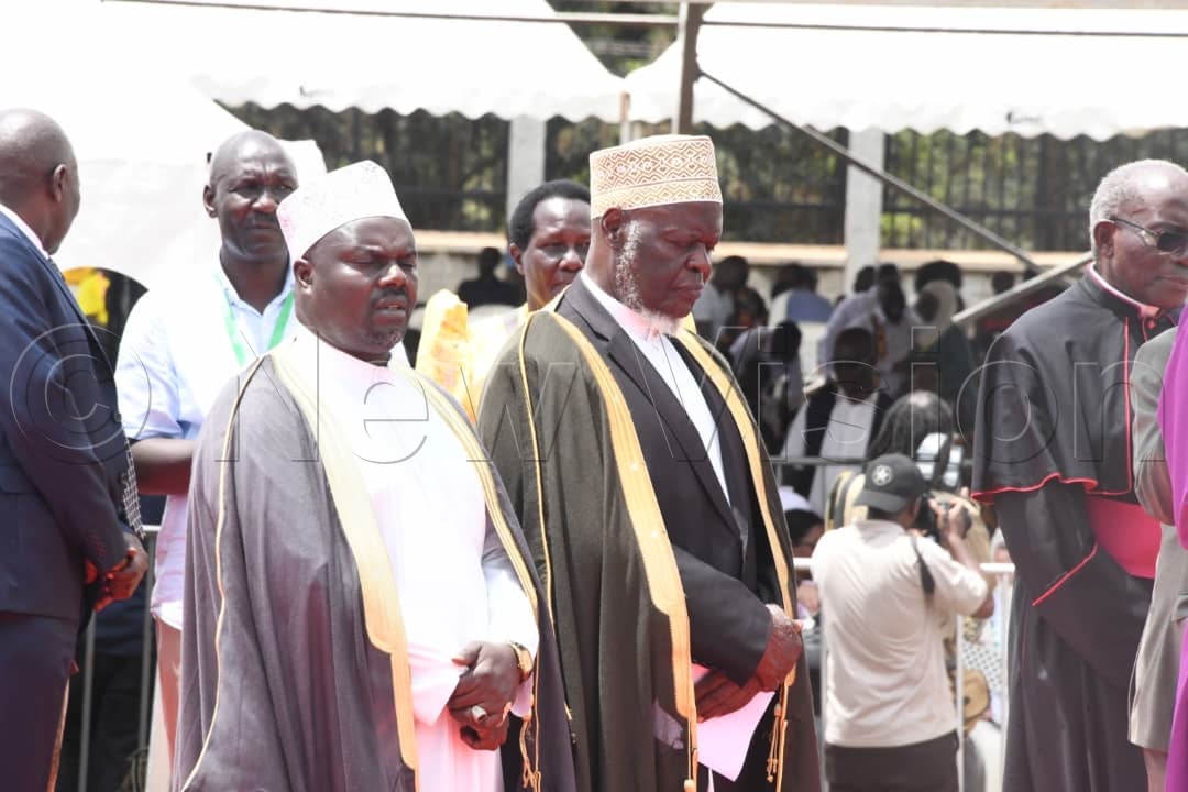 Mufti Of Uganda, H.E. Sheikh Shaban Ramadhan Mubaje (right).