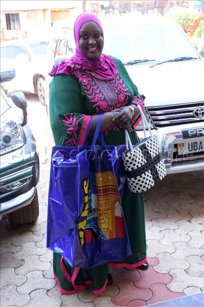 Kulthum ng'akutte ekiveera ki omwabadde ssente takita