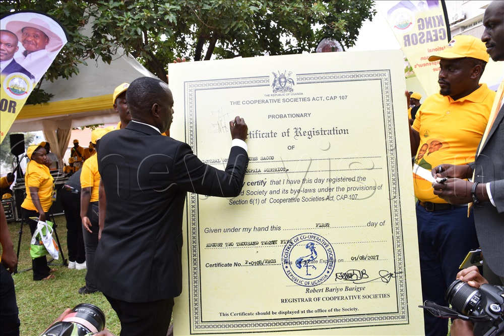 King Ceasor Augustus Mulenga commissioning a SACCO for the delegates of Kampala region in Nakasero.