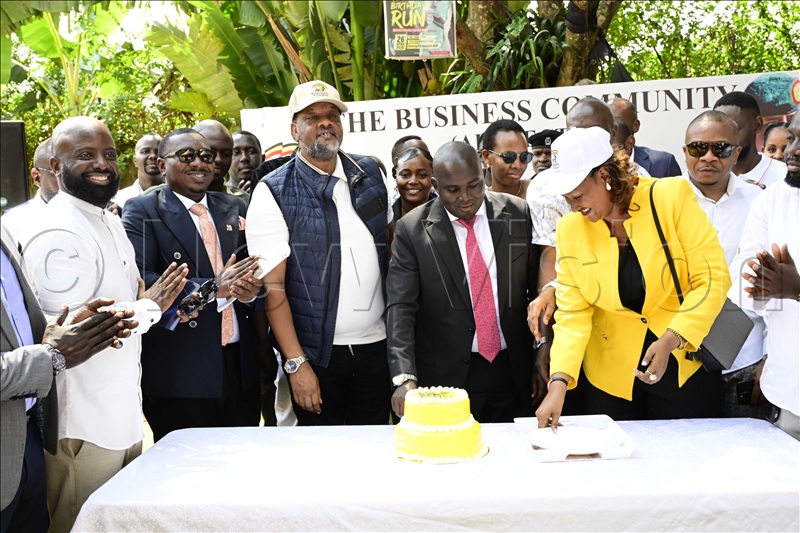 The group leader, Ssalongo Gideon Kabuye Kirumira, said the over 4 members comprising different businesses mainly in real estate, gas and oil, tourism and hospitality, ICT, among others, were committed to supporting PLU and all its activities. (All Photos by Eddie Ssejjoba)