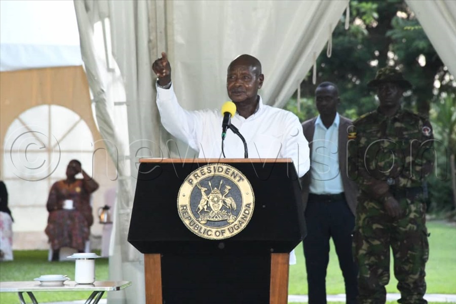 President Museveni congratulated all Muslims for successfully fasting in the holy month of Ramadan. (All Photos by Mpalanyi Ssentongo)
