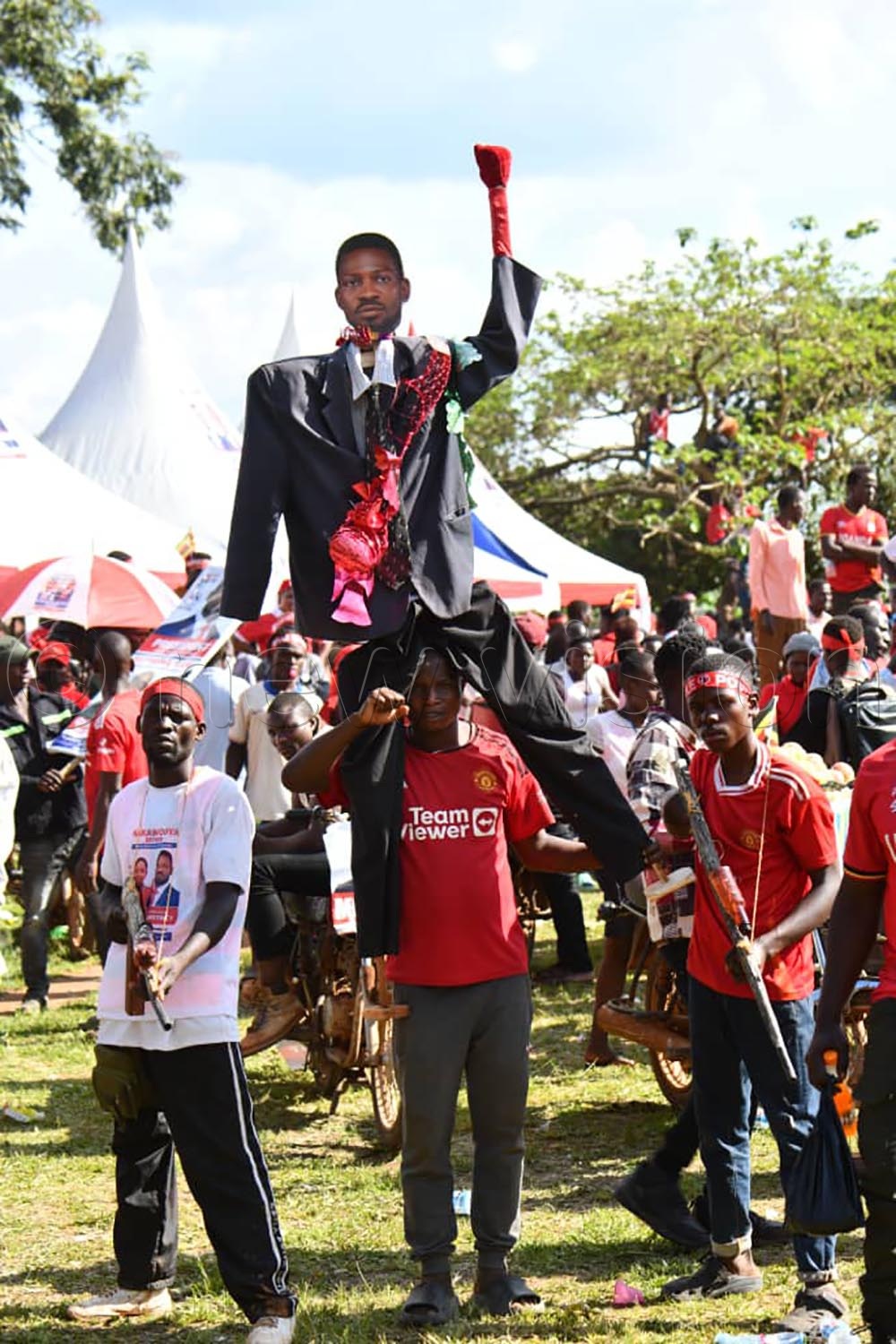Kyagulanyi supporters during his Nakaseke rally.