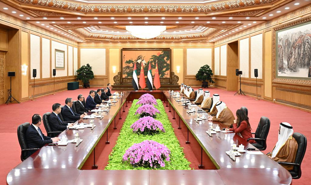 Chinese President Xi Jinping meets with Sheikh Khaled bin Mohamed bin Zayed Al Nahyan, Crown Prince of Abu Dhabi, United Arab Emirates, at the Great Hall of the People in Beijing, capital of China, April 14, 2026. (Xinhua)