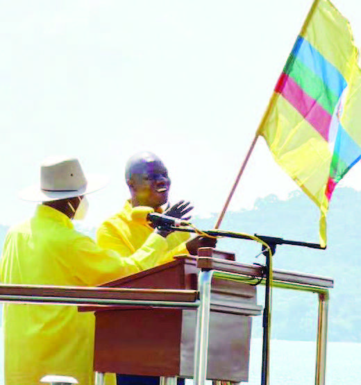 Pulezidenti Ng'akwasa Migadde Bendera