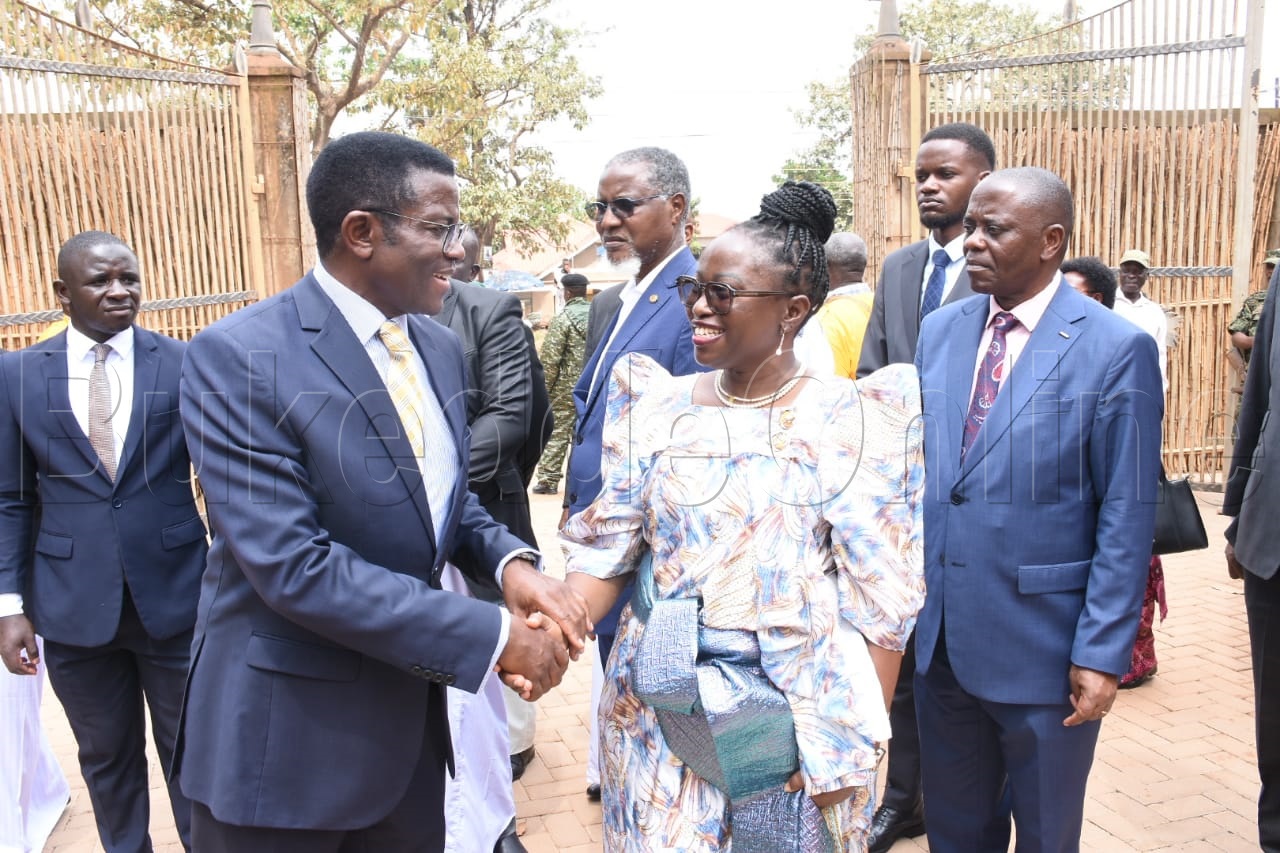 Katikkiro ng'abuuza ku Jacklyn Besigye akulira ekitongole kya Meseum n'ebibumbe