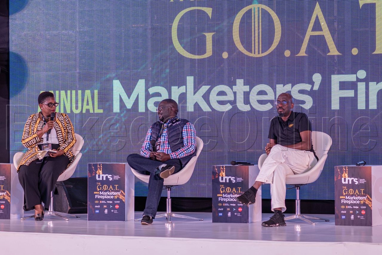 Bakitunzi nga bakubaganya ebirowoozo