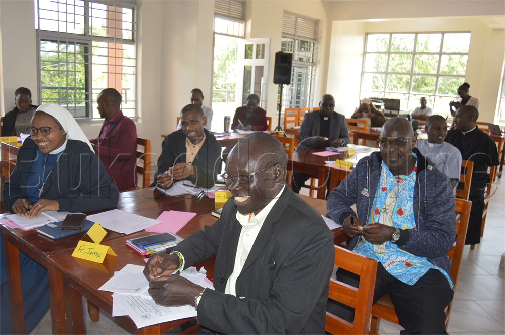 Abamu ku bakulembeze abeetabye mu musomo