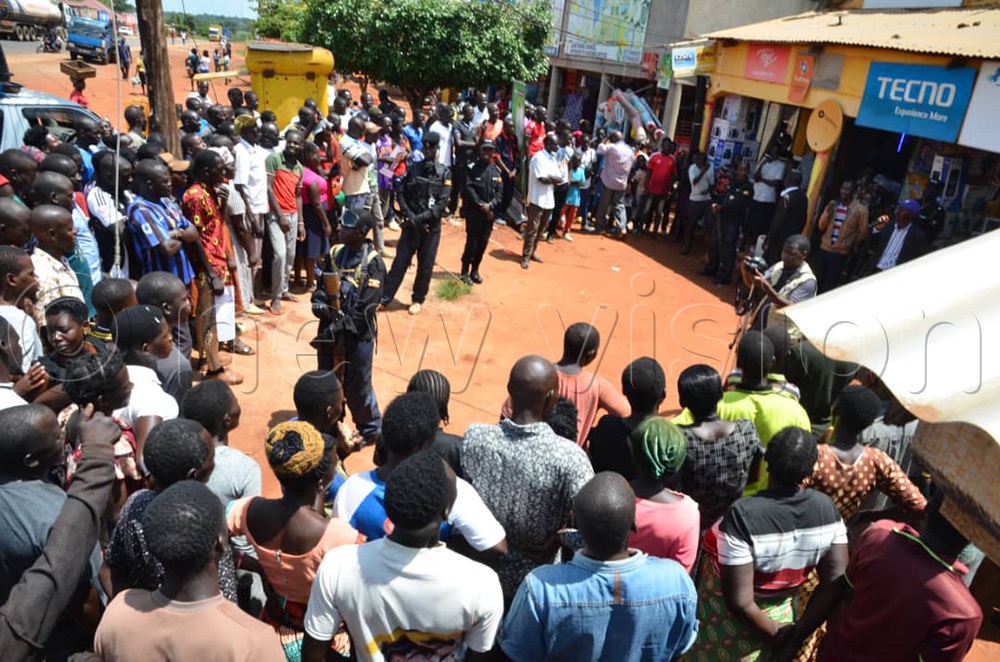 Muntu promised to construct modern facilities for storage of agricultural produce and with 'my government support, we shall revive co-operative movements to fight for the resilience of our economy, which is trapped in debt'. (All Photos by Stuart Yiga)