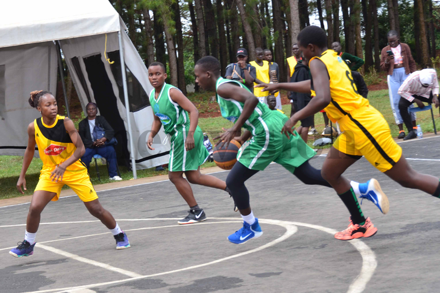 USSSA Ball Games II action heats up as teams fight for qualification to