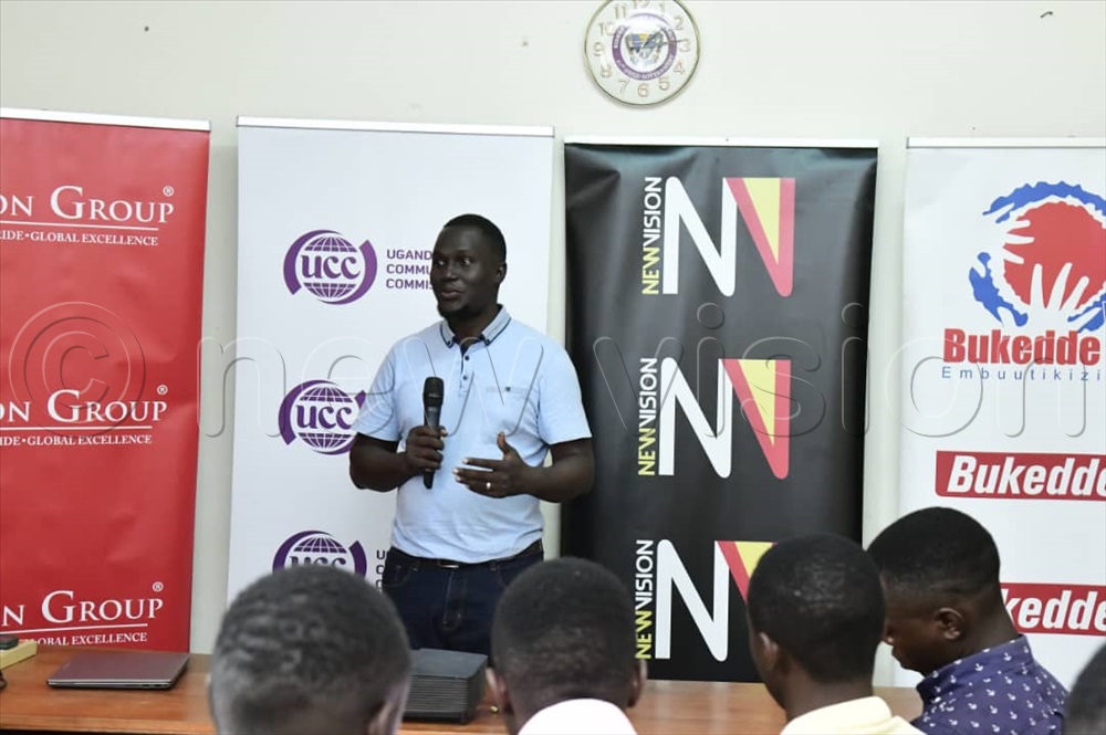 Max Adii, the project lead for the Ultimate University Quiz addressing students during an orientation session ahead of the Season Three Quiz