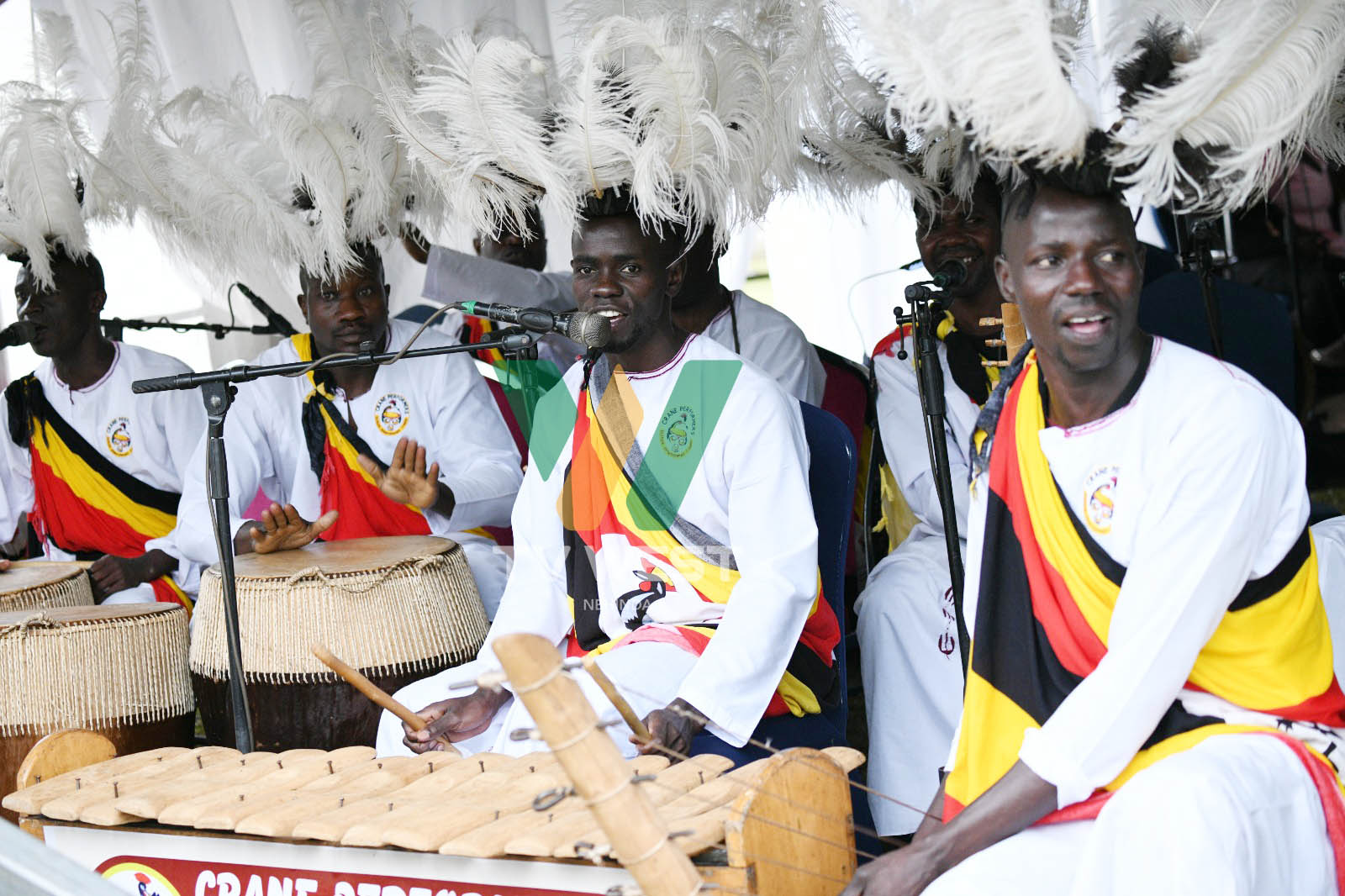 Bamwe ahabazini b'eby'enzaarwa ahakutongoza firimu ya Yesu. PHOTO: MARIA WAMALA