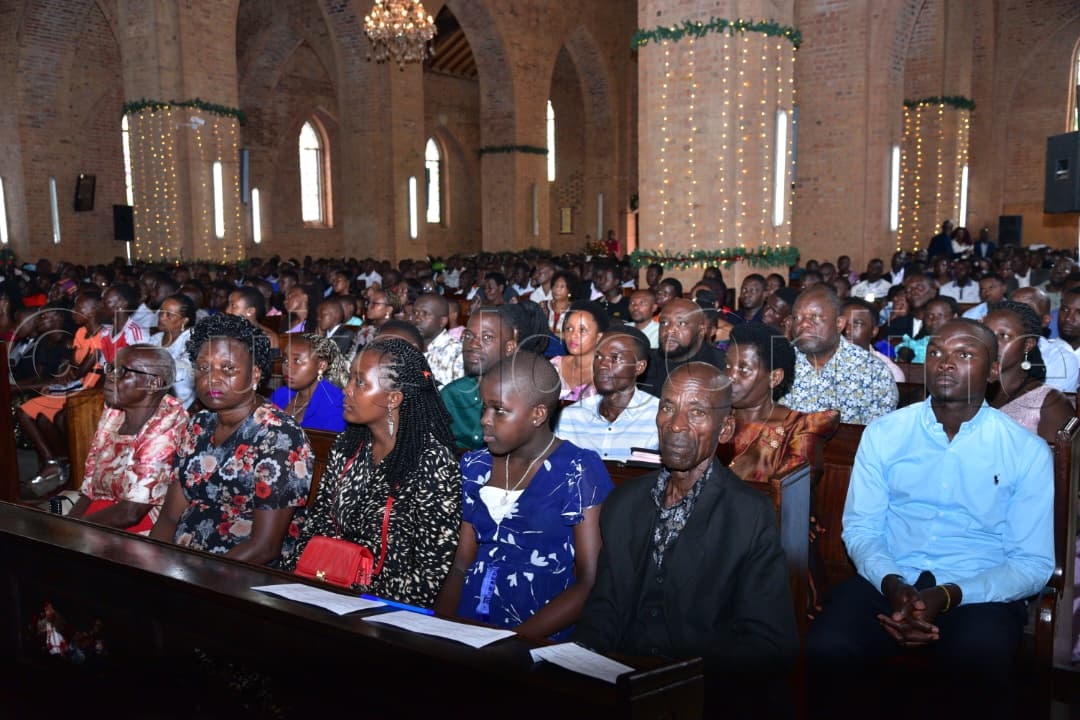 EKibiina ekyakung'aanye okusaba e Namirembe ku lutikko