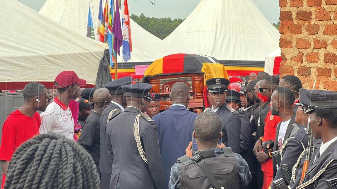 Okuziika omubaka Helen Nakimuli