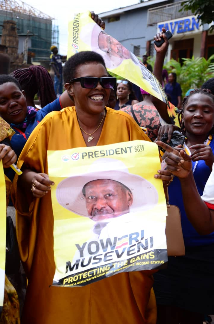 Christine Umuhoza Mbabazi Akulira ekibiina Kya "Bambi Yamba maama" ekya ba single Mother's