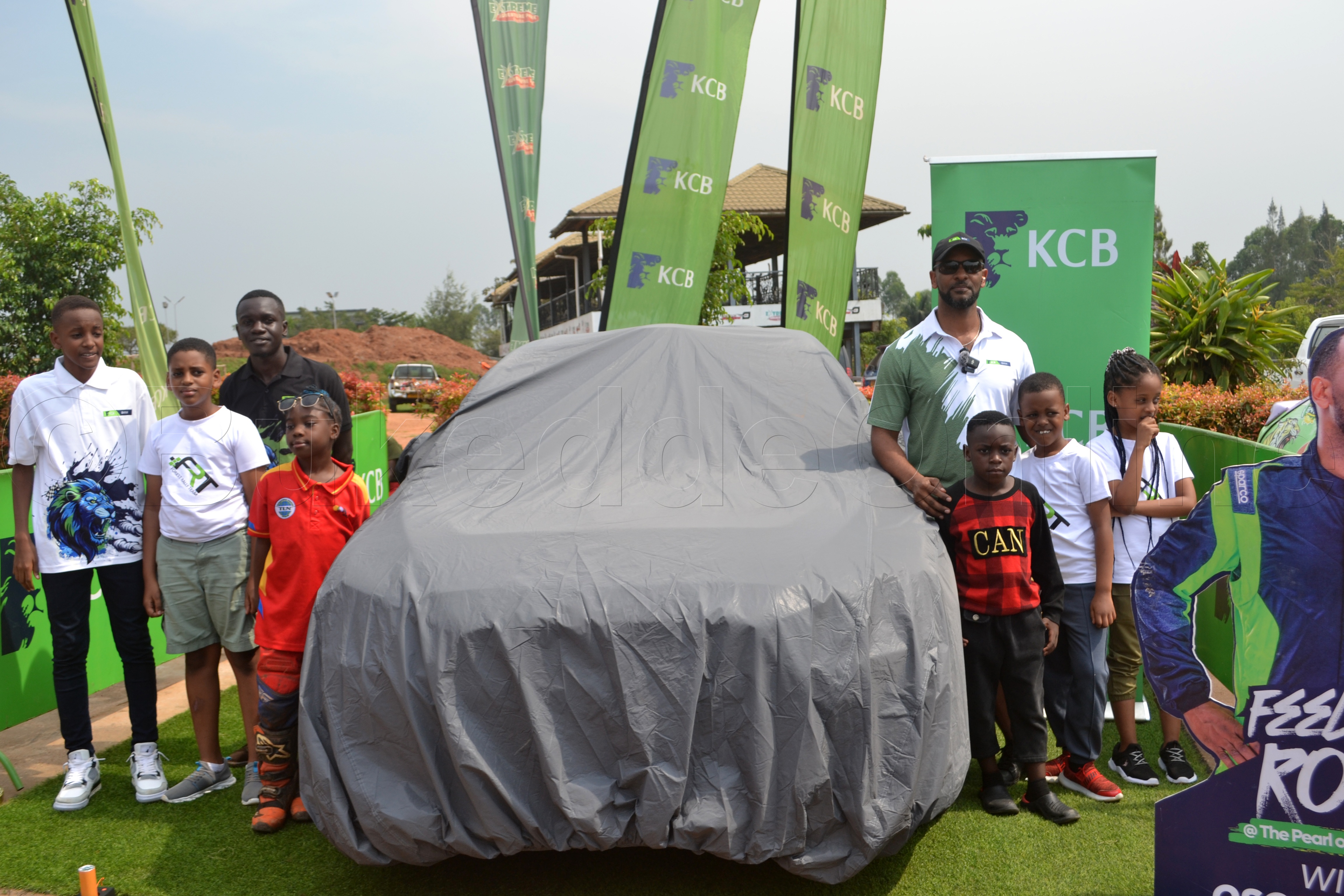 Oscar Ntambi n'emmotoka gye yasabuukuludde