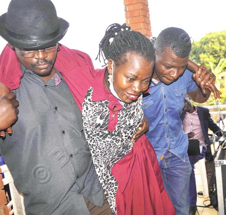 Mariam Nakidde Poliisi Gw’erumiriza Nti Yeewamba Ng’agenda Okulangirirwa Ku Buwanguzi Bwa Kkansala W’e Namataba Nga Bamuwaniridde
