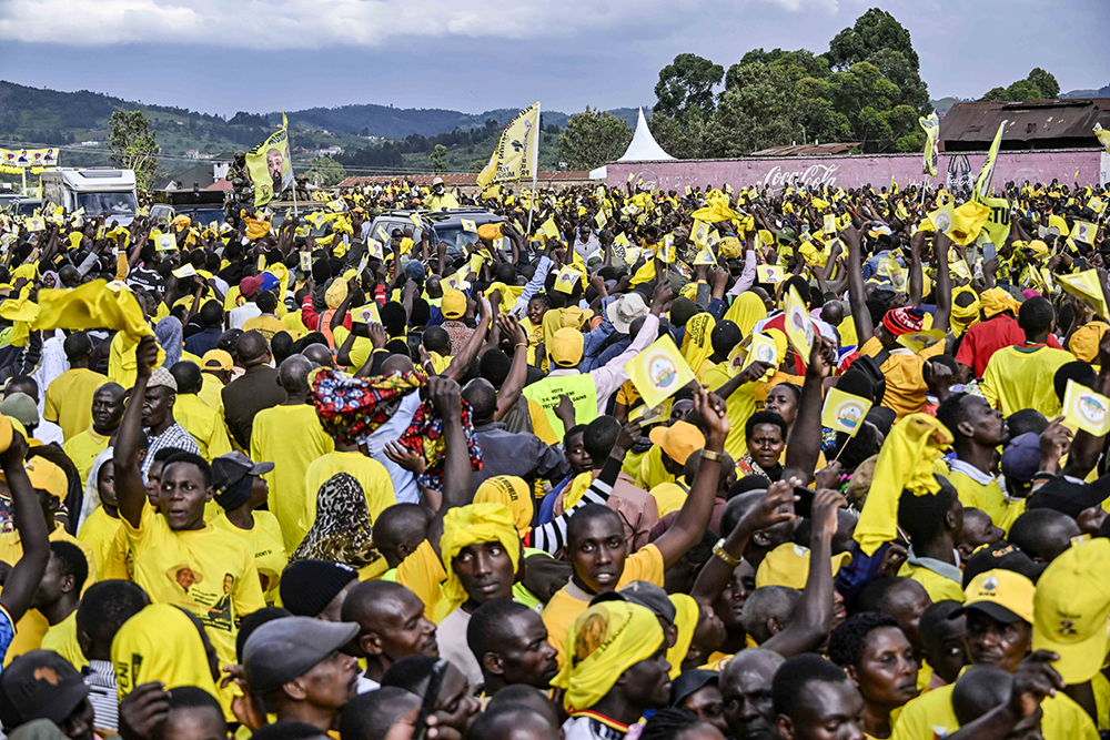 Museveni Detona: NRM é a Âncora da Estabilidade em Rukungiri, Revela Discurso Explosivo!
