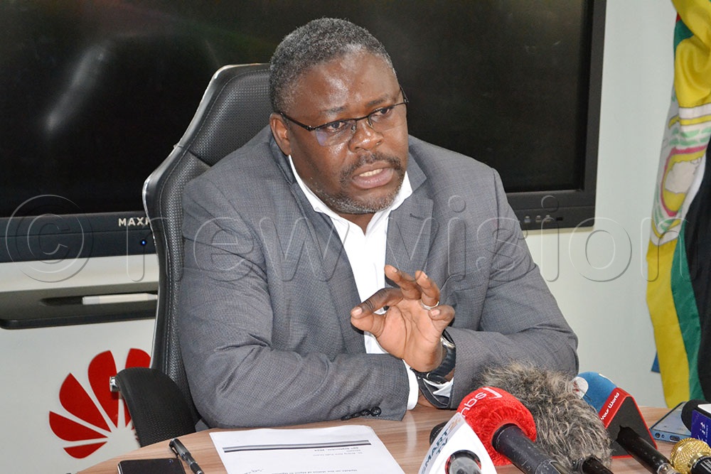 Dr Henry Bossa Kyobe the incident commander Mpox addressing journalists on Mpox updates at the MOH on Friday. (Credit: Agnes Kyotalengerire)