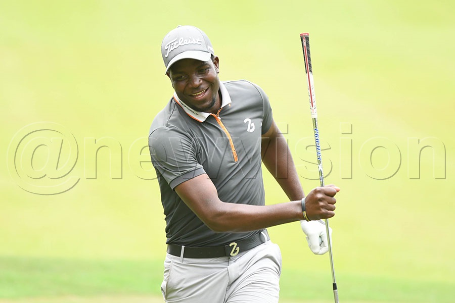 Zimbabwe's Chinhoi celebrates his eagle on hole 16 during the third round. Photo by Michael Nsubuga