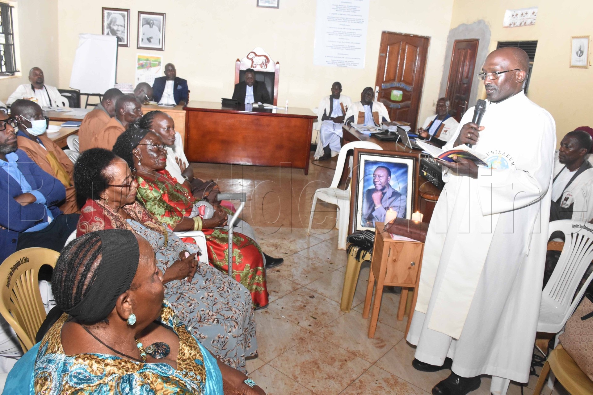 Okusabira omugenzi Lwomwa 